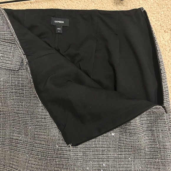 Super High Waisted Sequin Plaid Wrap Skort Express - Picture 5 of 5